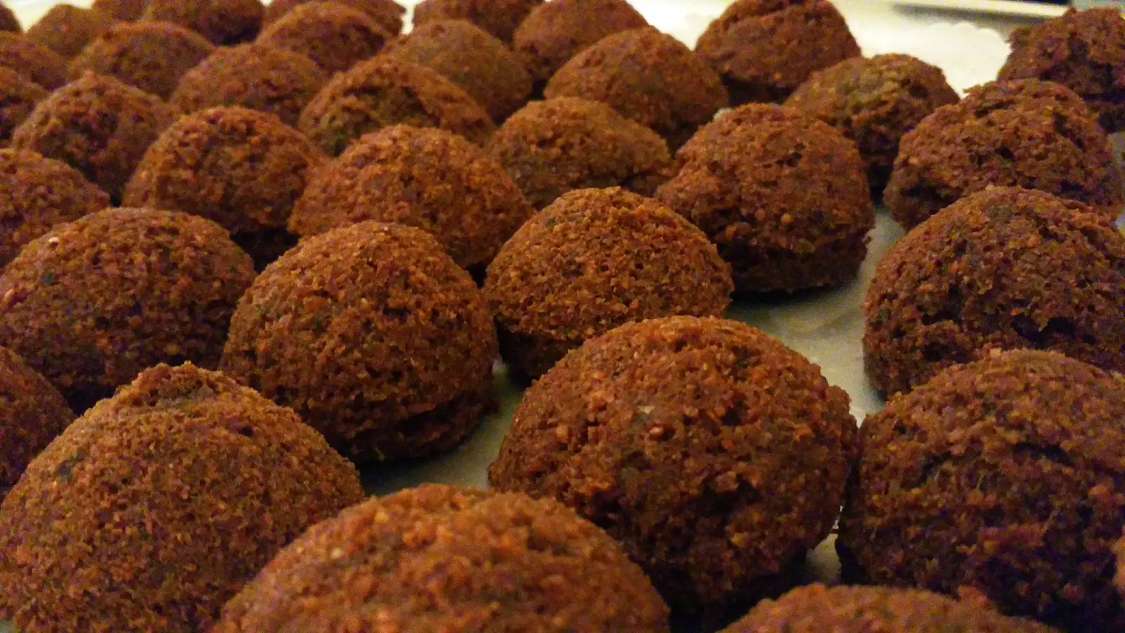 Falafel and hummus